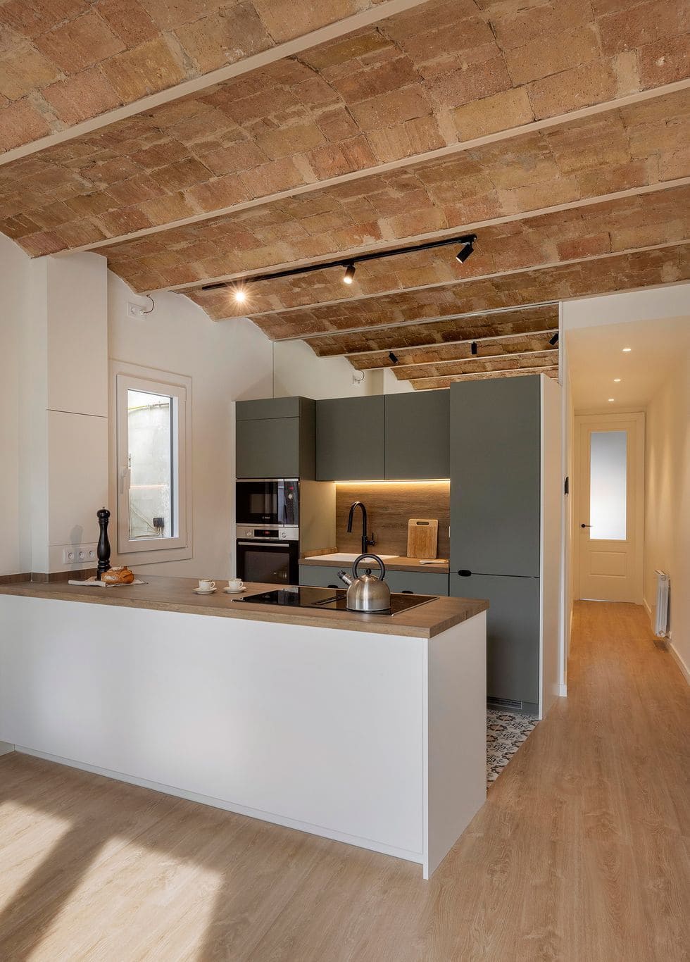 Reforma de cocina moderna en Esplugues de Llobregat